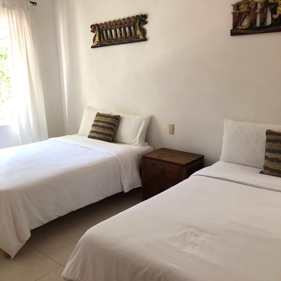 Casa Pili Bed & Breakfast Плая дел Кармен Екстериор снимка